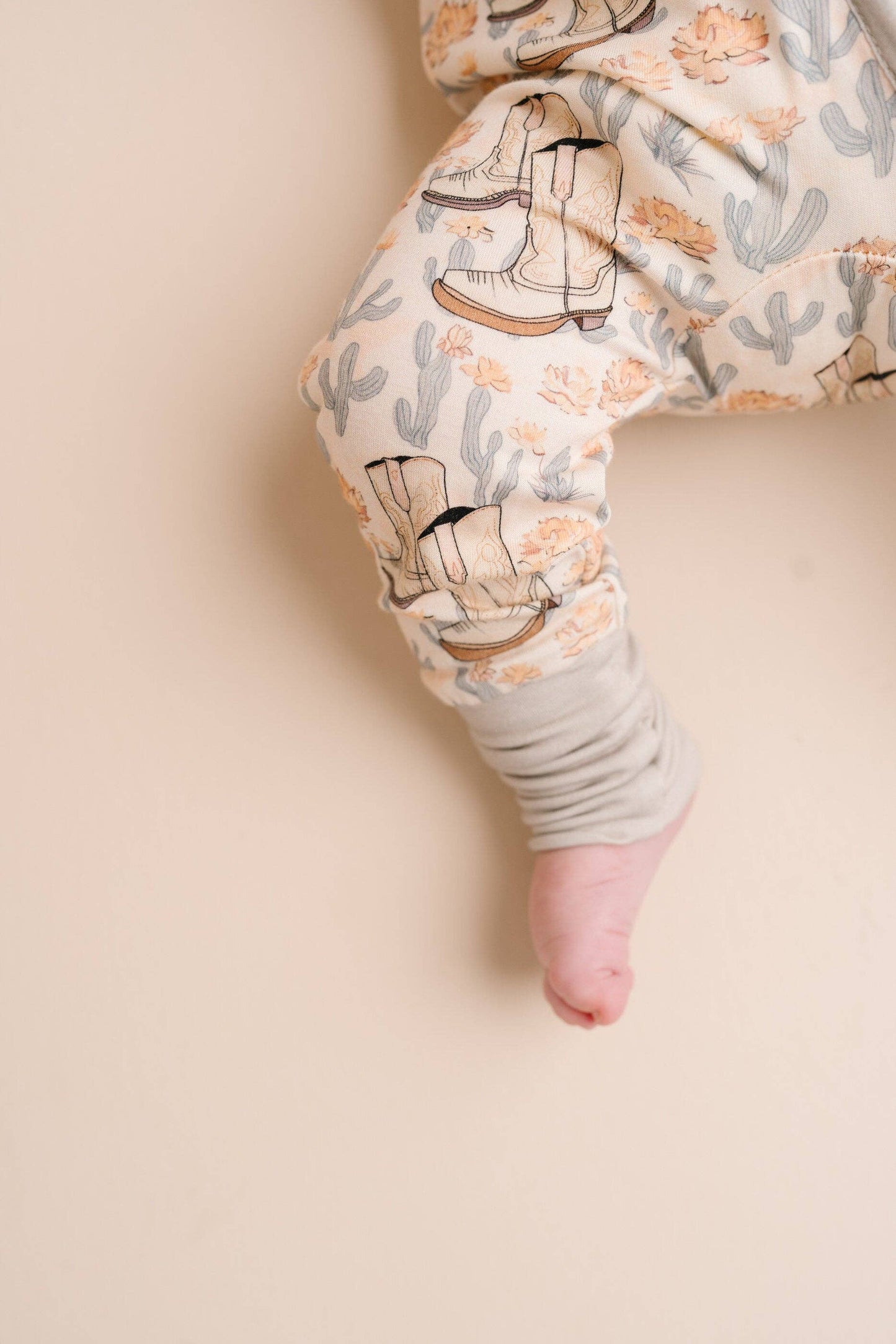 Bamboo Sleeper || Floral Cowgirl