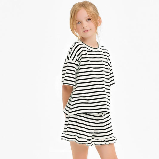 Stripe Top + Ruffle Shorts Set || Black + White